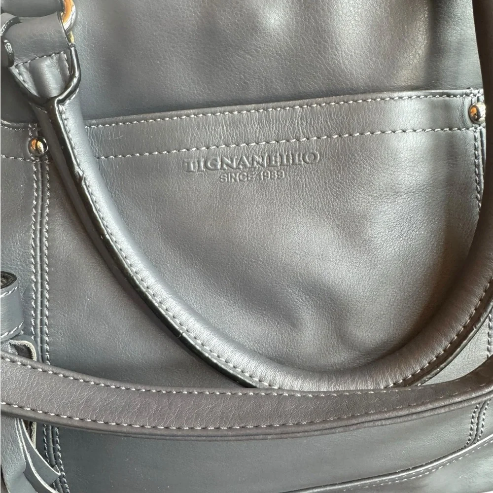 Tignanello Gray Leather Tote‎ Bag